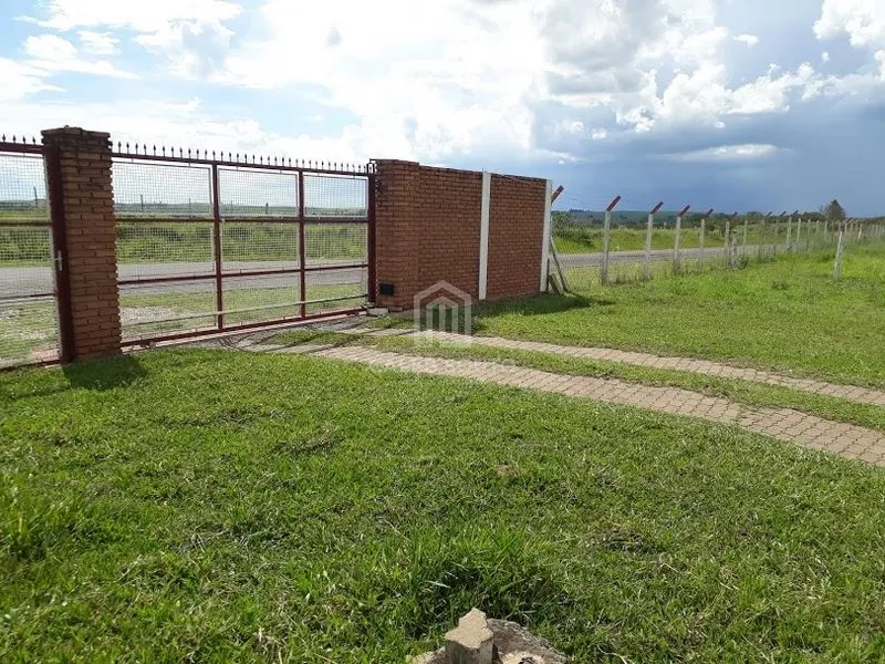 Chácara com 3 dormitórios à venda, 3000 m² por R$ 600.000 - Rural - Marília/SP: 1ª foto da galeria de imagens do imóvel