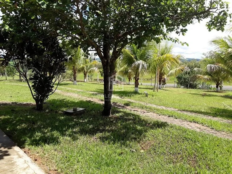 Chácara com 3 dormitórios à venda, 3000 m² por R$ 600.000 - Rural - Marília/SP: 2ª foto da galeria de imagens do imóvel