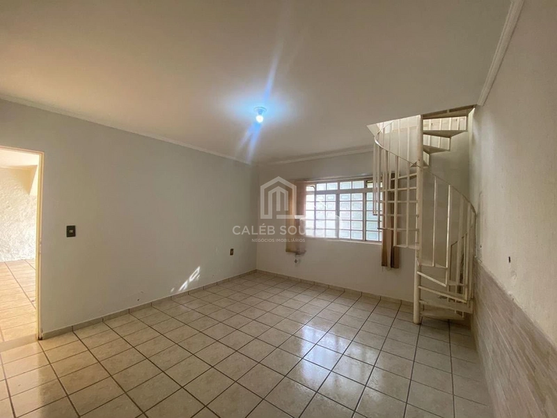 Casa pra Locação no Esmeralda com piscina em Marília-SP. : 11ª foto da galeria de imagens do imóvel