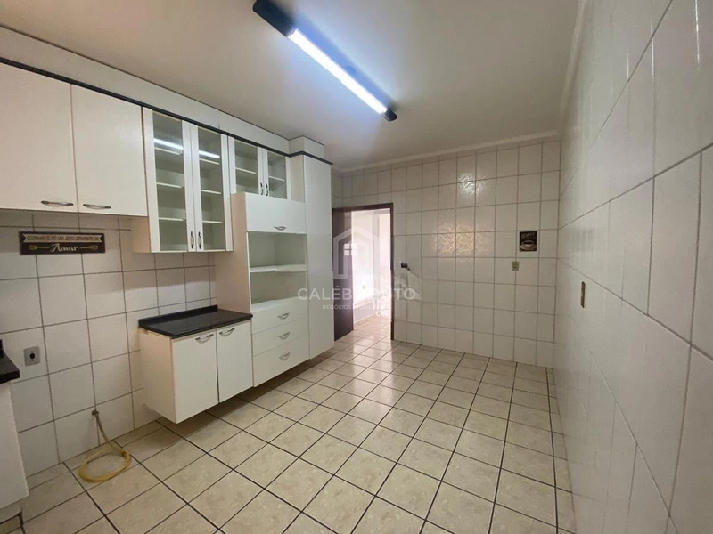 Casa pra Locação no Esmeralda com piscina em Marília-SP. : 8ª foto da galeria de imagens do imóvel