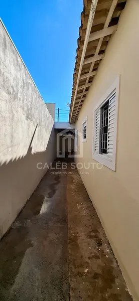Casa a Venda com 2 quartos no Bairro Campina Verde em Marília-SP. : 3ª foto da galeria de imagens do imóvel