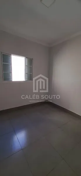 Casa a Venda com 2 quartos no Bairro Campina Verde em Marília-SP. : 9ª foto da galeria de imagens do imóvel