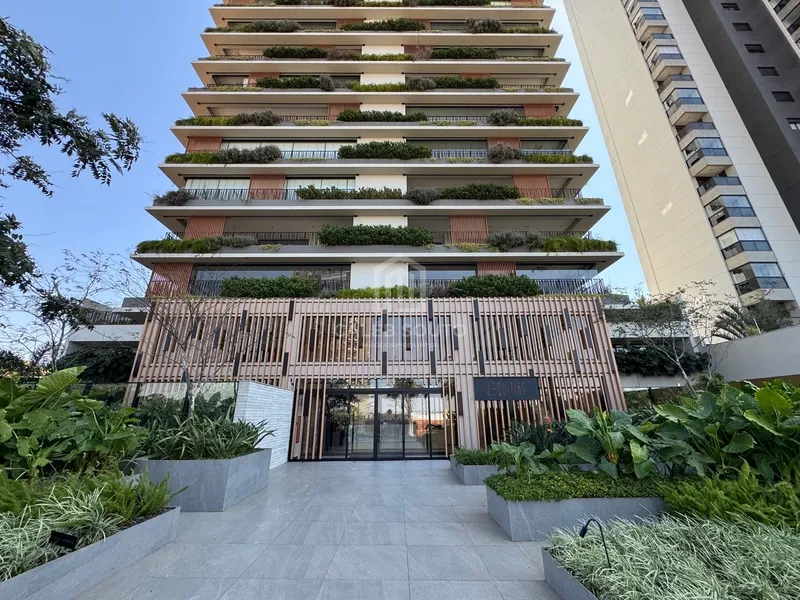 Apartamento no Edifício Jequitiba com 3 suites em Marília-SP: 1ª foto da galeria de imagens do imóvel