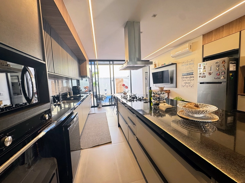 Casa com 4 Suítes, Piscina e Área Gourmet à Venda no Jardins de Monet, Marília: 10ª foto da galeria de imagens do imóvel