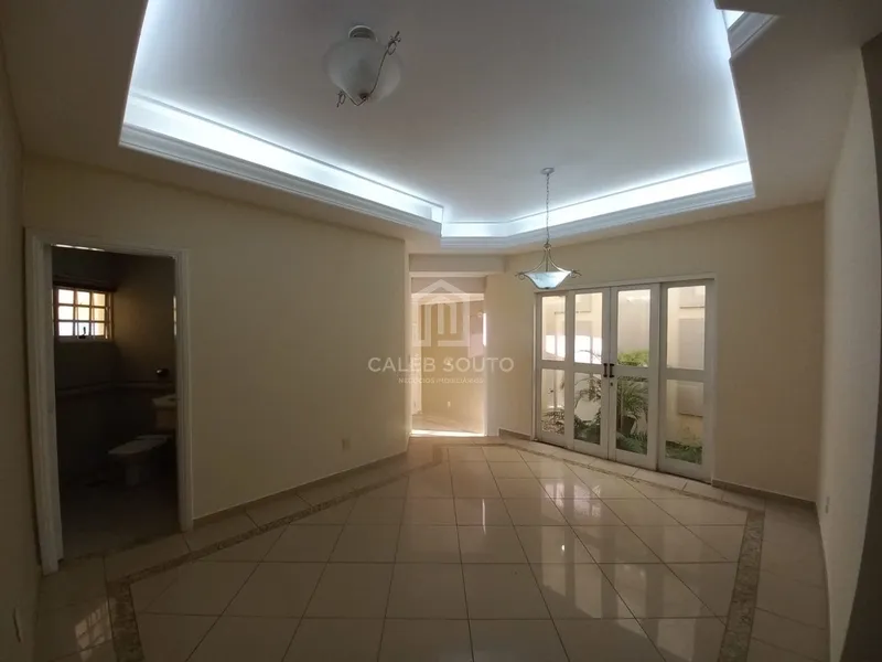 Casa com pisicna no Jd Aquarios em Marilia / Sp: 3ª foto da galeria de imagens do imóvel
