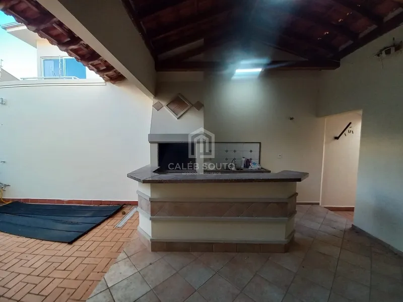 Casa com pisicna no Jd Aquarios em Marilia / Sp: 19ª foto da galeria de imagens do imóvel