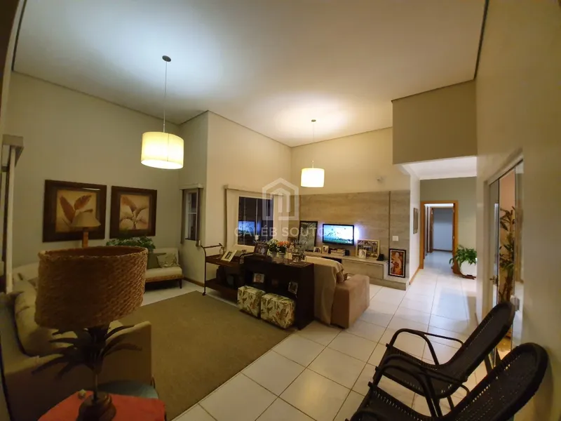 Casa à venda No Jardim São Domingos com 3 dormitórios em Marília-SP: 11ª foto da galeria de imagens do imóvel