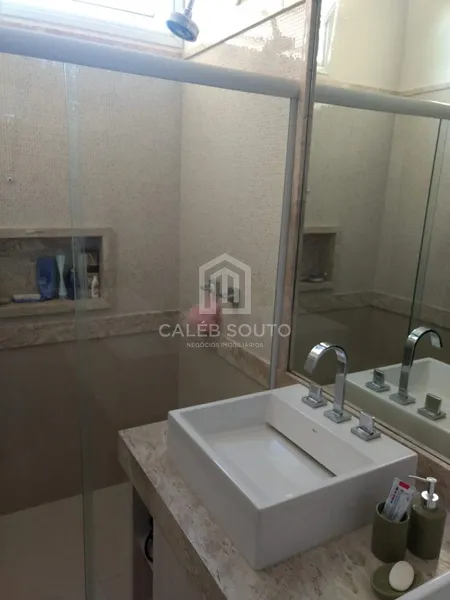 Casa a venda no Pq das Esmeraldas II com 3 suites e piscina em Marilia: 4ª foto da galeria de imagens do imóvel