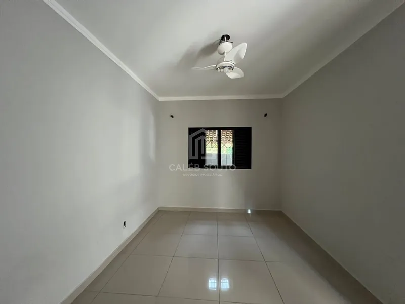 Vende Casa no Figueirinha em Marília-SP.: 11ª foto da galeria de imagens do imóvel
