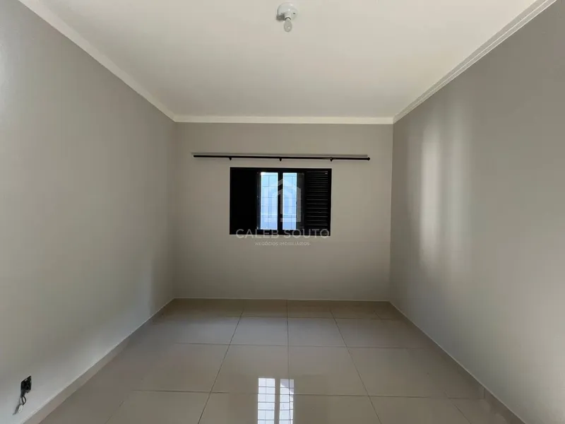 Vende Casa no Figueirinha em Marília-SP.: 9ª foto da galeria de imagens do imóvel