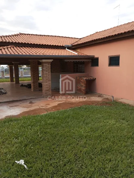 Chacara com 4 quartos em Oscar Bressane /SP: 7ª foto da galeria de imagens do imóvel
