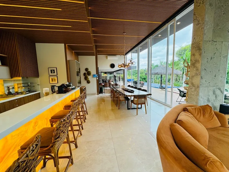 Mansão de luxo com 4 suítes, piscina e lago condomínio Green Valley: 12ª foto da galeria de imagens do imóvel