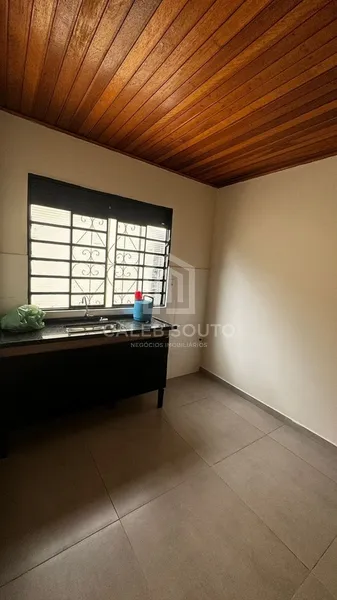 Casa a Venda no Bairro Cavalieri em Marília-SP.: 3ª foto da galeria de imagens do imóvel