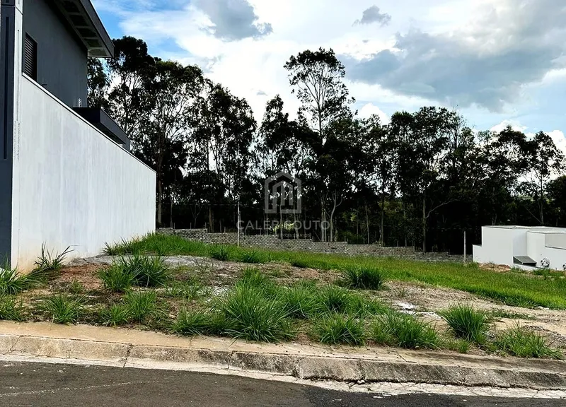 Terreno a Venda no Condomínio Recanto das Esmeraldas em Marília-SP. : 1ª foto da galeria de imagens do imóvel