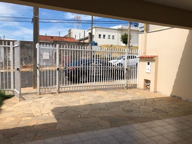 Casa com 3 quartos no Jd. Portal do Sol em Marília-SP. : 4ª foto da galeria de imagens do imóvel