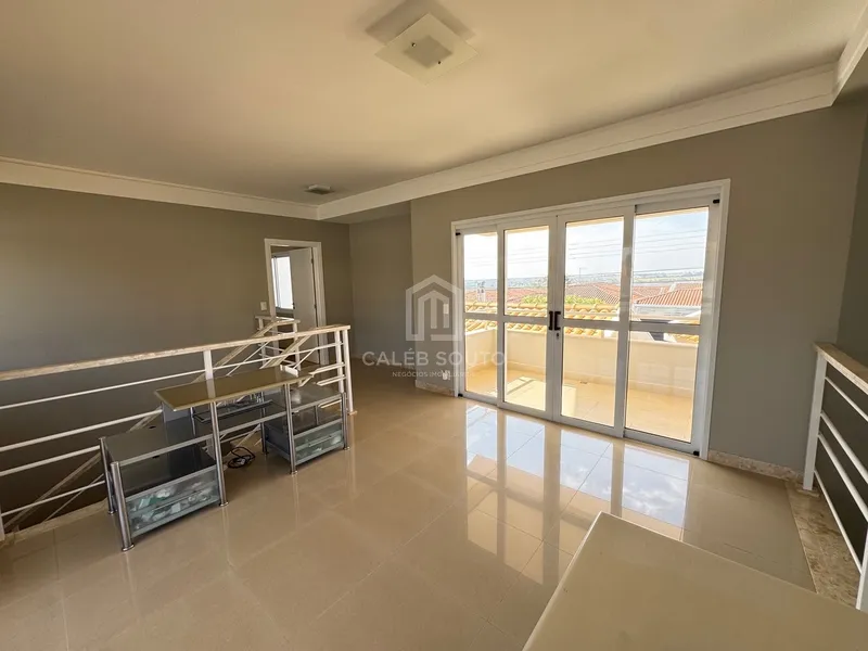 Casa com 4 suítes e piscina no Bairro Maria Izabel em Marília-SP: 28ª foto da galeria de imagens do imóvel