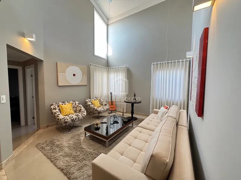 Casa com 4 suítes e piscina no Bairro Maria Izabel em Marília-SP: 4ª foto da galeria de imagens do imóvel