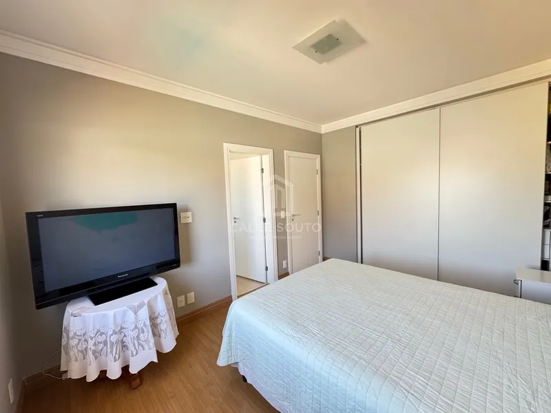 Casa com 4 suítes e piscina no Bairro Maria Izabel em Marília-SP: 43ª foto da galeria de imagens do imóvel