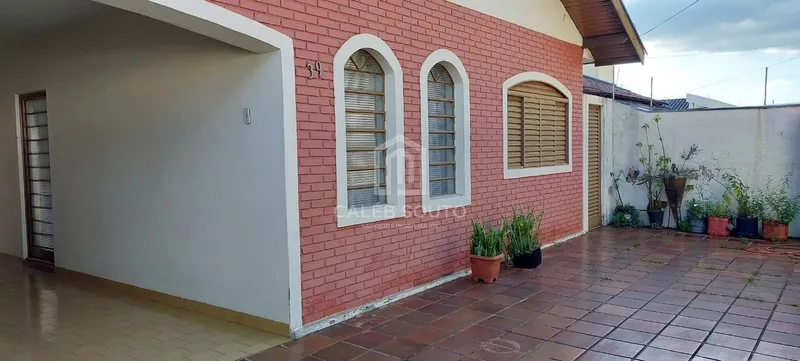 Casa com 3 quartos no Polon em Marilia / SP: 4ª foto da galeria de imagens do imóvel
