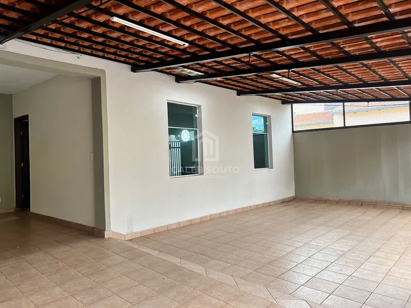Casa a Venda com 3 quartos sendo 1 suíte no Bairro Cristo Rei em Marilia-SP. : 2ª foto da galeria de imagens do imóvel