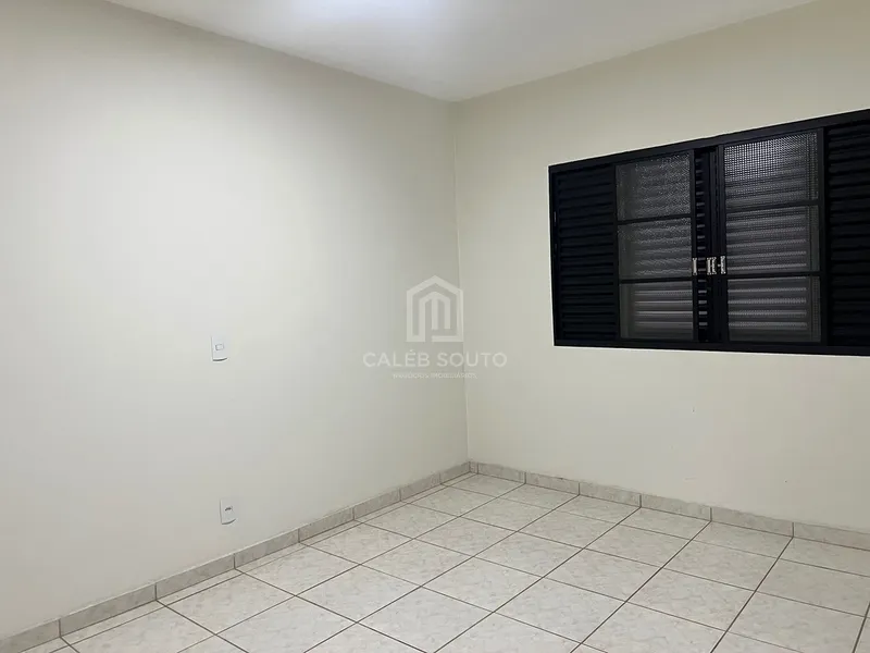 Casa a Venda com 3 quartos sendo 1 suíte no Bairro Cristo Rei em Marilia-SP. : 14ª foto da galeria de imagens do imóvel