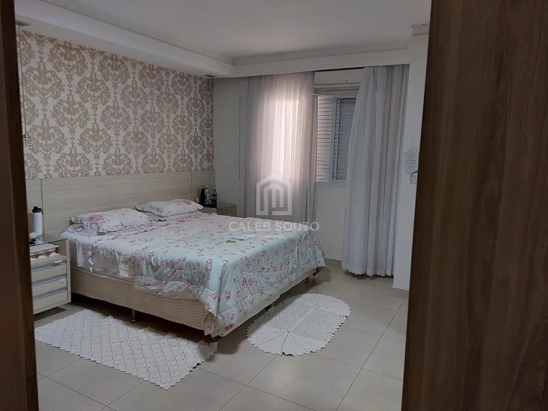Casa a Venda com 3 Suítes no Bairro Maria Izabel em Marília-SP.: 9ª foto da galeria de imagens do imóvel