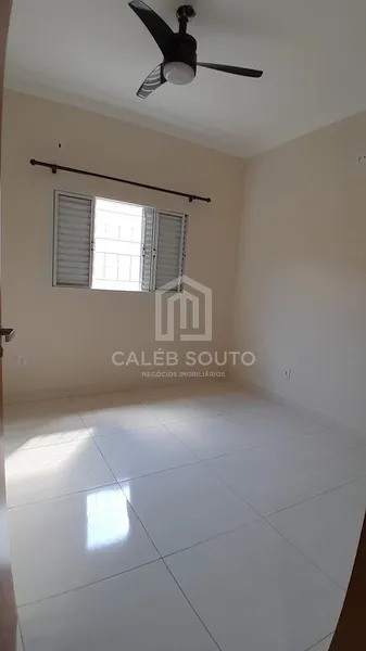 Casa com 3 quartos no Bairro Jardim Morumbi : 14ª foto da galeria de imagens do imóvel