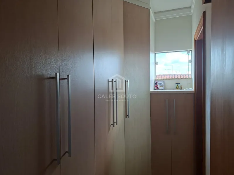 Casa com 4 quartos no Polon em Marilia / SP: 8ª foto da galeria de imagens do imóvel