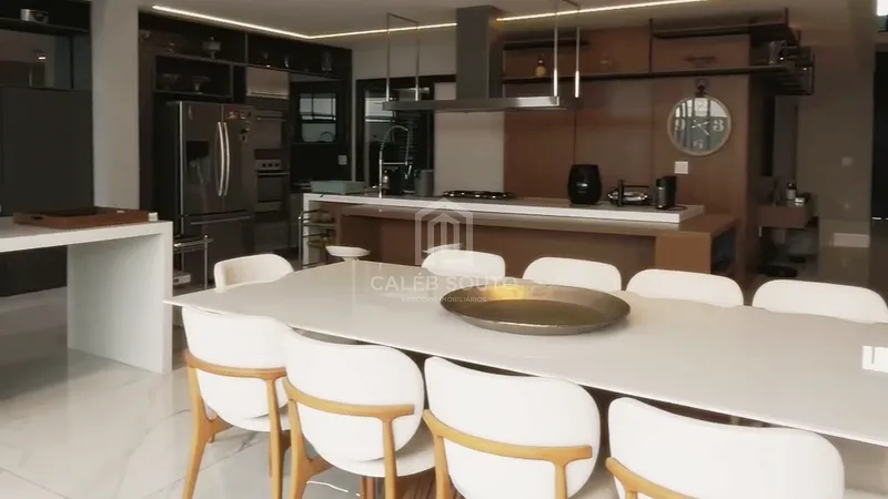 Sobrado com 4 quartos  no Cond. Reserva Esmeralda em Marília-SP.: 10ª foto da galeria de imagens do imóvel