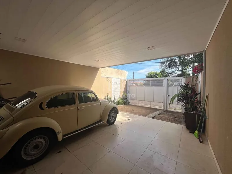 Casa com 2 quartos no Jd. Monte Castelo em Marilia / SP: 3ª foto da galeria de imagens do imóvel