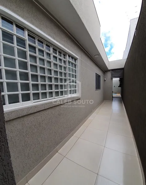 Casa a Venda com 3 suítes no Jd. Nacional em Marília-SP.: 8ª foto da galeria de imagens do imóvel