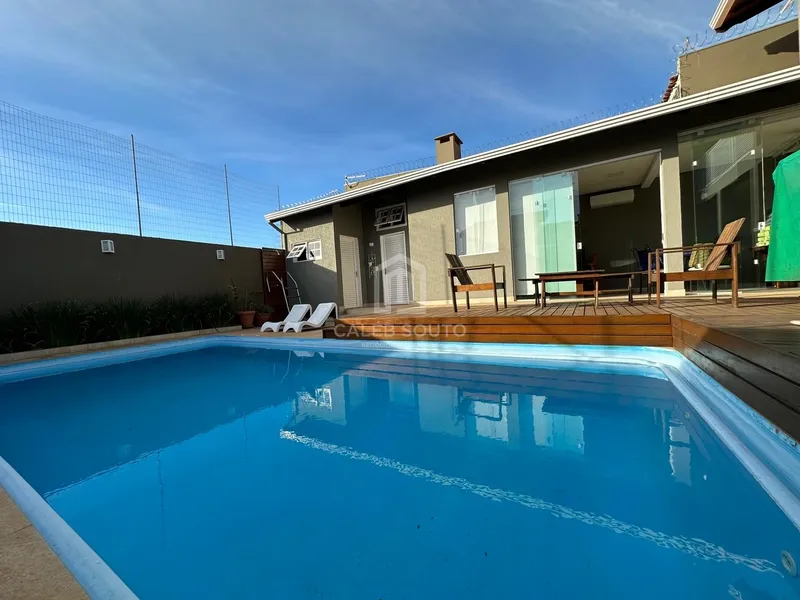 Casa confortável à venda no Jardim São Francisco em Marília-SP: 65ª foto da galeria de imagens do imóvel