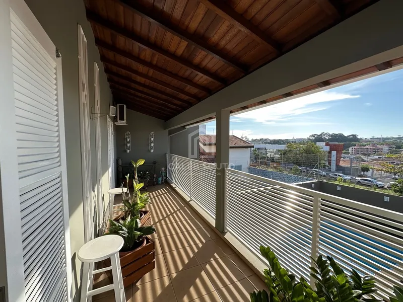 Casa confortável à venda no Jardim São Francisco em Marília-SP: 30ª foto da galeria de imagens do imóvel
