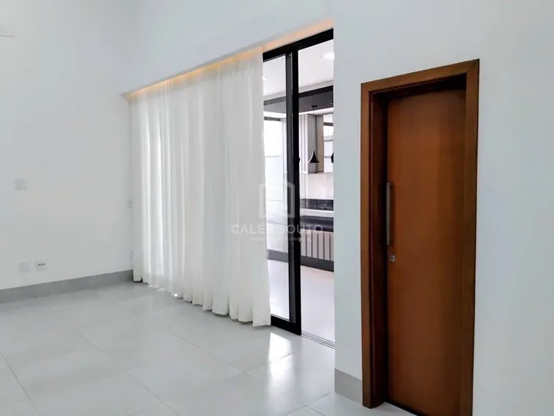Casa a Venda com 3 suítes no Condomínio Esmeralda Residence em Marília-SP. : 27ª foto da galeria de imagens do imóvel