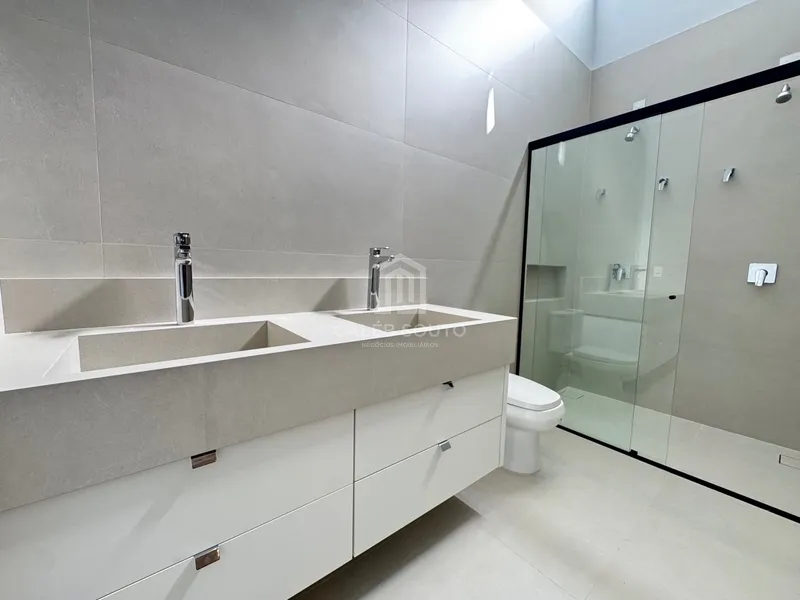 Casa a Venda com 3 quartos piscina e sauna no Reserva Esmeralda.: 28ª foto da galeria de imagens do imóvel