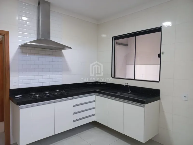 Casa com 3 dormitórios sendo 1 suíte no Jd. Julieta em Marília-SP.: 7ª foto da galeria de imagens do imóvel