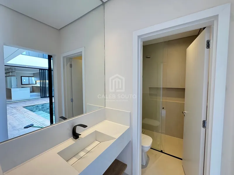 Casa com 4 quartos e piscina condomínio Reserva Esmeralda-Marília/SP: 3ª foto da galeria de imagens do imóvel