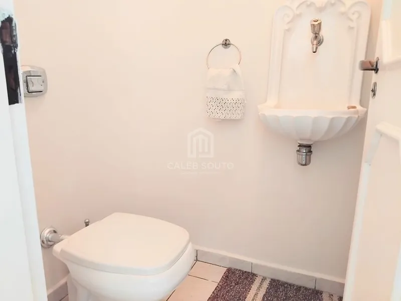Casa a Venda com 4 quartos no bairro Maria Izabel em Marília- SP. : 5ª foto da galeria de imagens do imóvel