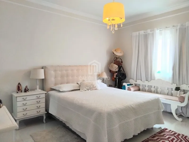 Casa a Venda com 4 quartos no bairro Maria Izabel em Marília- SP. : 11ª foto da galeria de imagens do imóvel