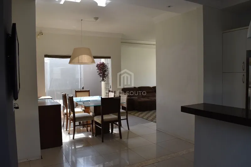 Casa com 3 quartos no Jardim Parati em Marilia-SP: 8ª foto da galeria de imagens do imóvel