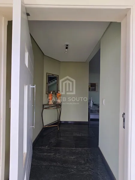 Casa com 5 dormitórios no Jardim Tropical-Marilia-SP: 30ª foto da galeria de imagens do imóvel