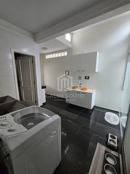Casa com 5 dormitórios no Jardim Tropical-Marilia-SP: 7ª foto da galeria de imagens do imóvel