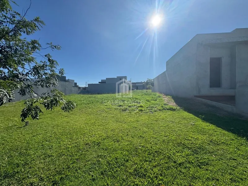 Terreno a Venda no Condomínio Verana Pq. Alvorada em Marília-SP.: 1ª foto da galeria de imagens do imóvel