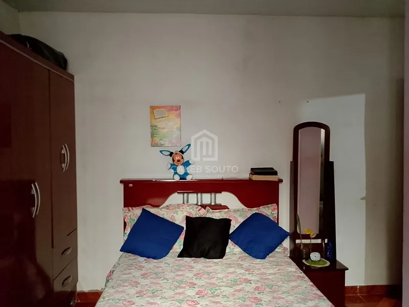 Casa a Venda com 2 quartos no Bairro Figueirinha em Marília-SP. : 8ª foto da galeria de imagens do imóvel