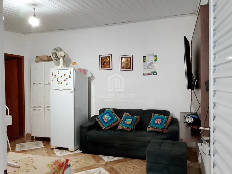 Casa a Venda com 2 quartos no Bairro Figueirinha em Marília-SP. : 2ª foto da galeria de imagens do imóvel