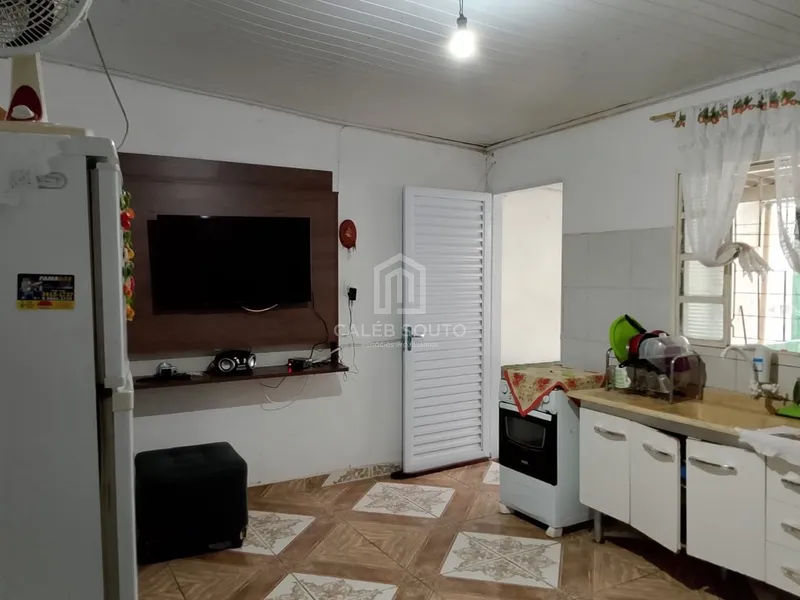Casa a Venda com 2 quartos no Bairro Figueirinha em Marília-SP. : 4ª foto da galeria de imagens do imóvel