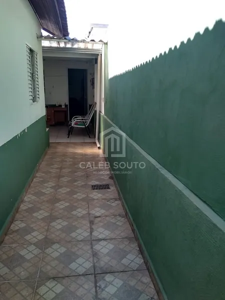 Casa a Venda com 2 quartos no Bairro Figueirinha em Marília-SP. : 12ª foto da galeria de imagens do imóvel