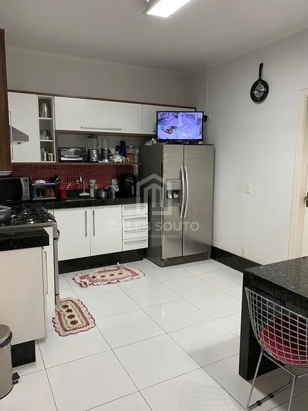 Casa a Venda no Bairro Rivieira em Marília-SP.: 4ª foto da galeria de imagens do imóvel