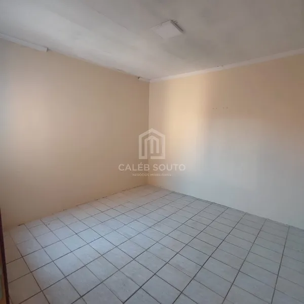 Casa no Jd. Bandeirantes: 5ª foto da galeria de imagens do imóvel