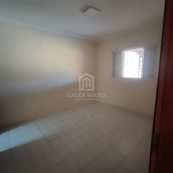 Casa no Jd. Bandeirantes: 12ª foto da galeria de imagens do imóvel